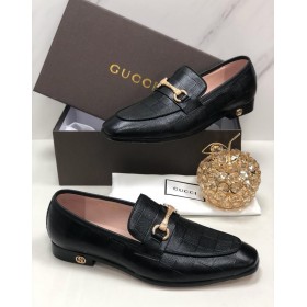 SOULIER POUR HOMME DE QUALITE